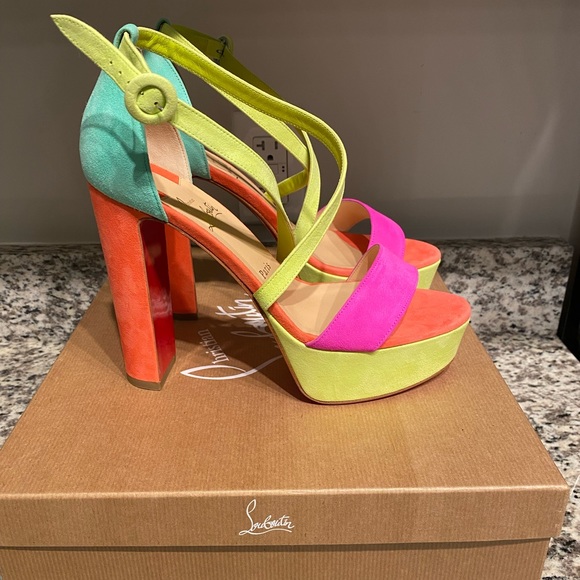 Christian Louboutin Loubi Bee Alta 130 suede 39.5 - Picture 3 of 4